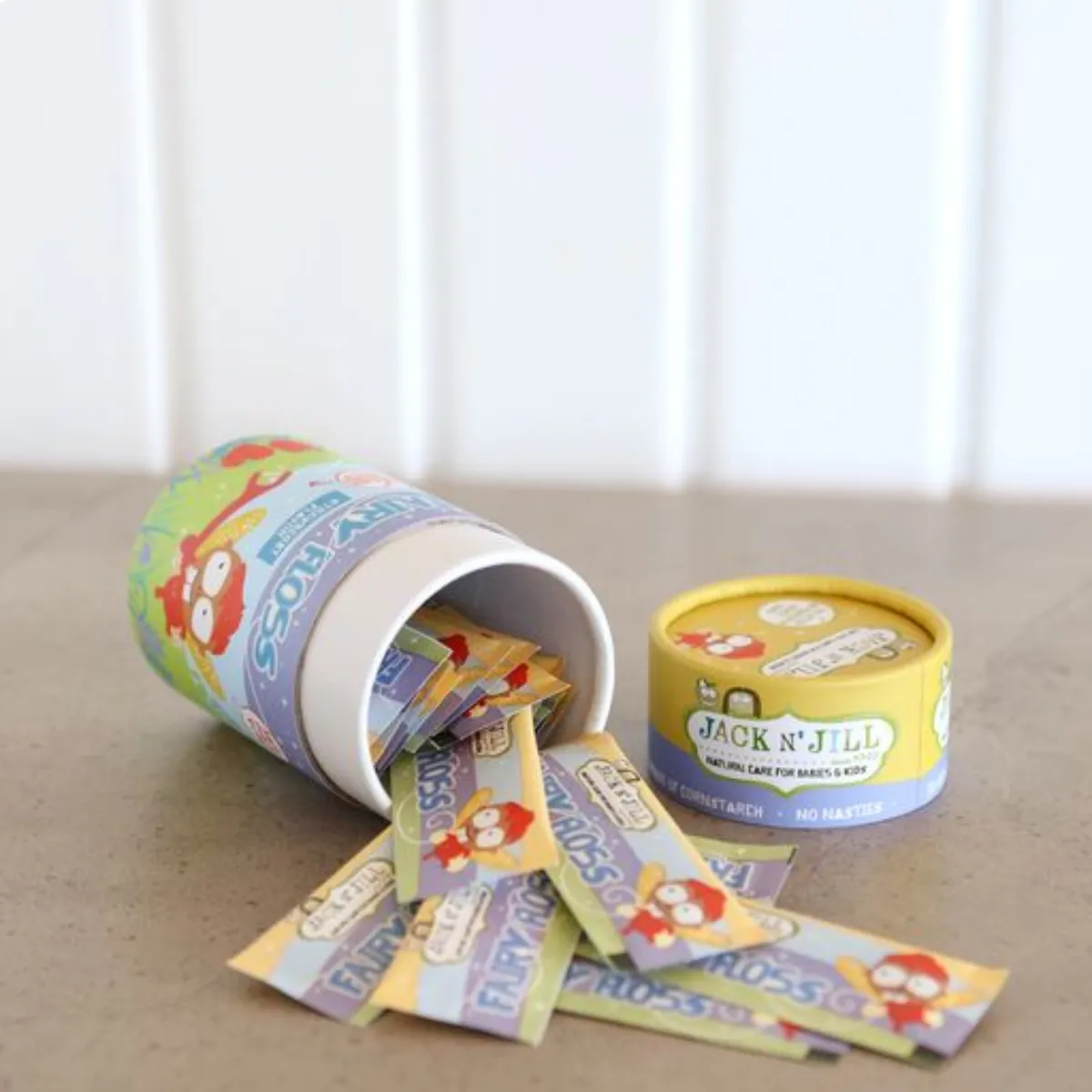 balenie-zubna-nit-pre-deti-Fairy-Floss-jack-njill